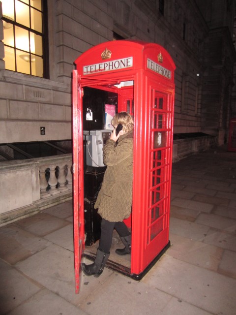 London Phone Booth.JPG